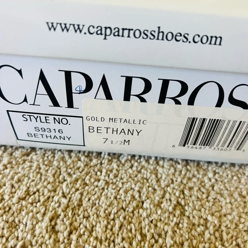 Gold Strappy Women's Caparross Bethany heels size 7.5 new with box